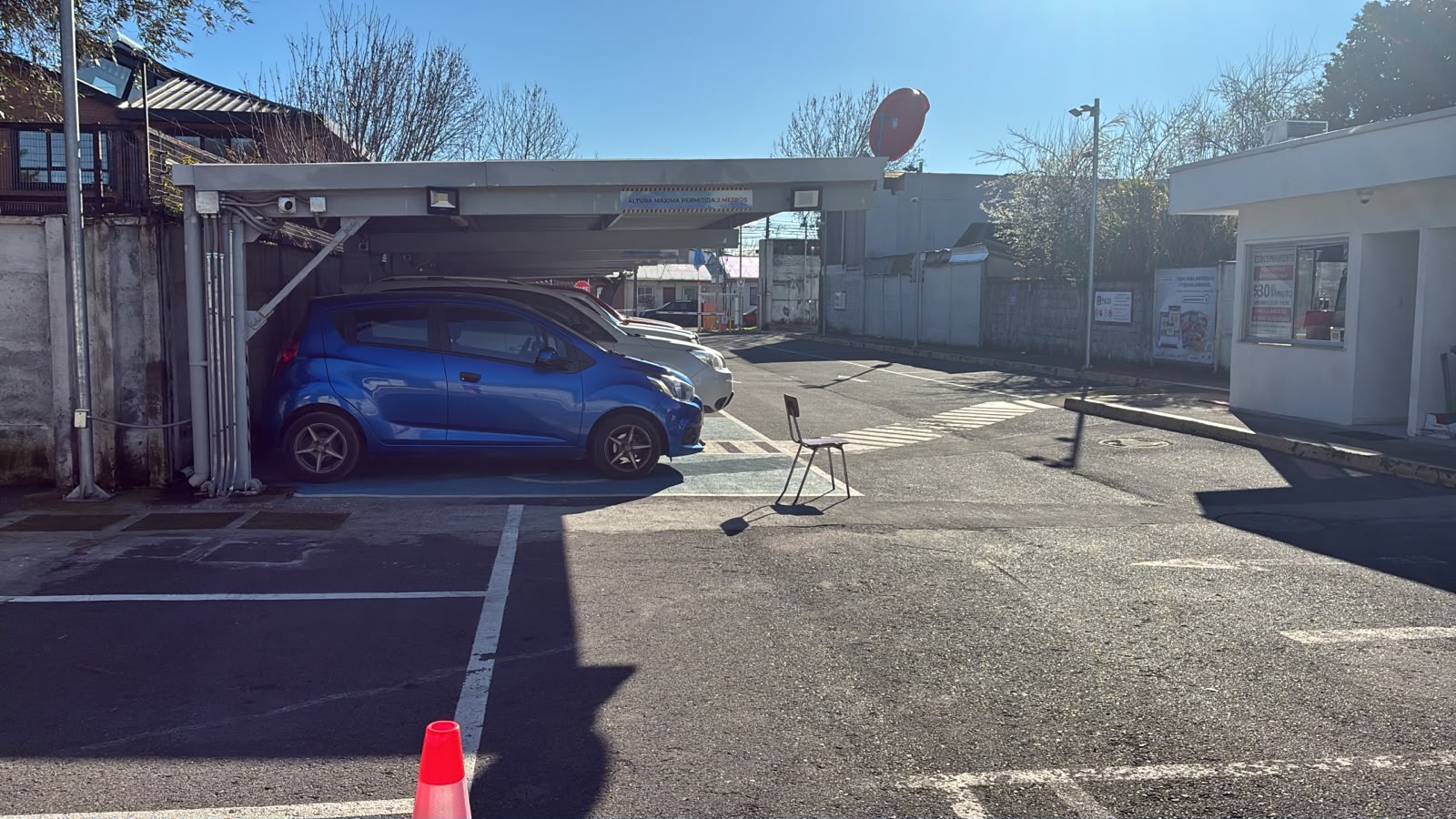 Estacionamiento 2